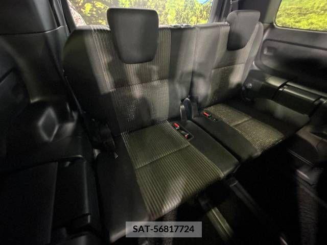 Toyota VOXY 2018-07 395011-10
