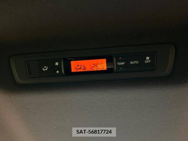 Toyota VOXY 2018-07 395011-7