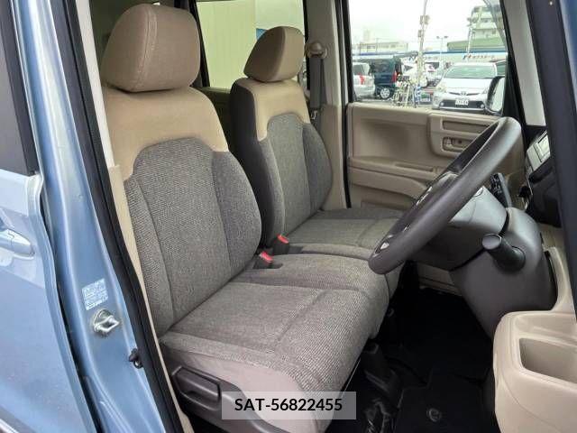 Honda N BOX 2017-11 364542-7