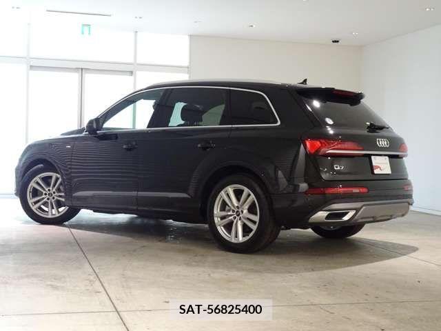 Audi Q7 2023-11 317774-5