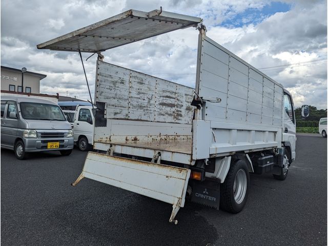 Mitsubishi CANTER 2004-06 8446-12