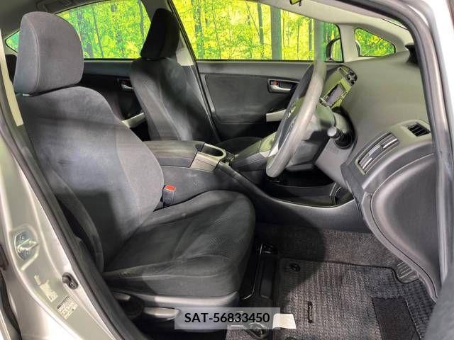 Toyota PRIUS 2015-05 321971-8