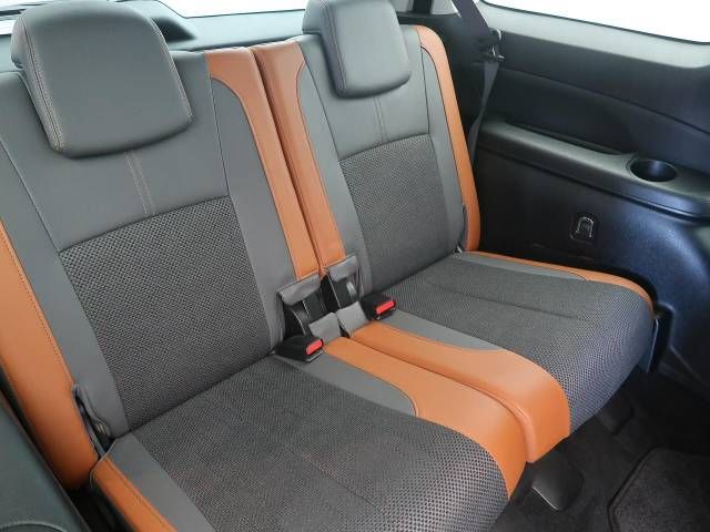 Subaru EXIGA CROSSOVER 2017-02 195591-11