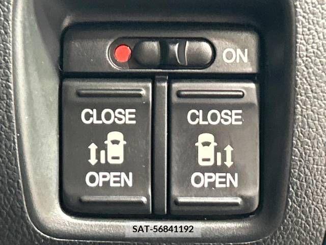 Honda N BOX CUSTOM 2013-07 328819-4
