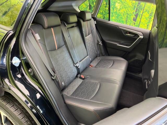 Toyota RAV4 2020-08 195687-9