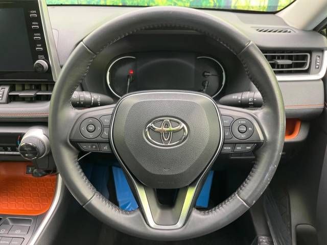 Toyota RAV4 2020-08 195687-11
