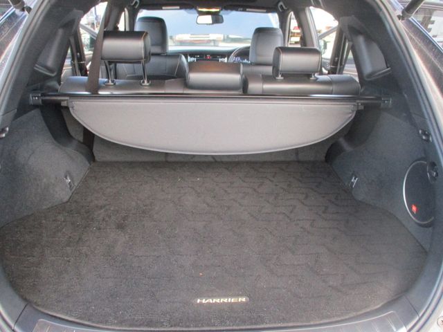 Toyota HARRIER 2017-03 188776-14