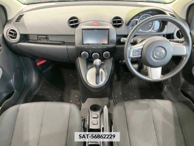 Mazda DEMIO 2012-07 339606-1