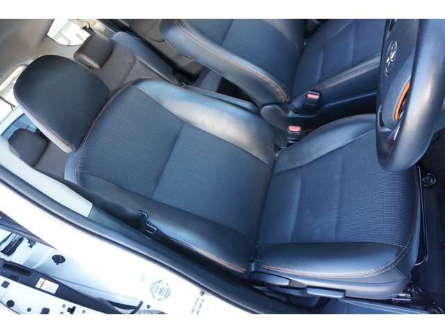 Toyota SIENTA 2018-06 9060-14