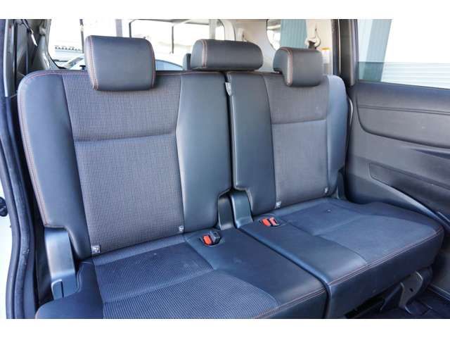 Toyota SIENTA 2018-06 9060-17