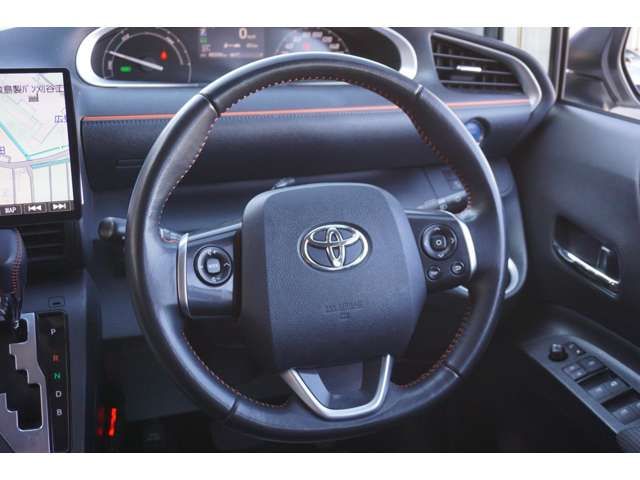 Toyota SIENTA 2018-06 9060-10