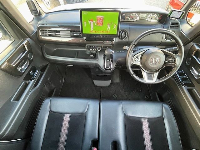 Honda N BOX CUSTOM 2018-03 27622-1