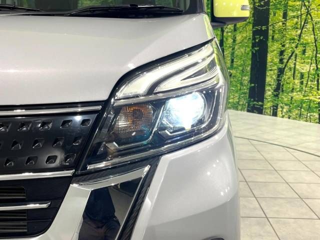 Nissan DAYZ ROOX 2017-10 194144-12