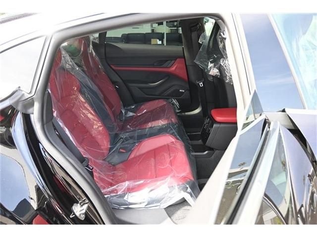 Porsche Taycan 2021-02 2860-22