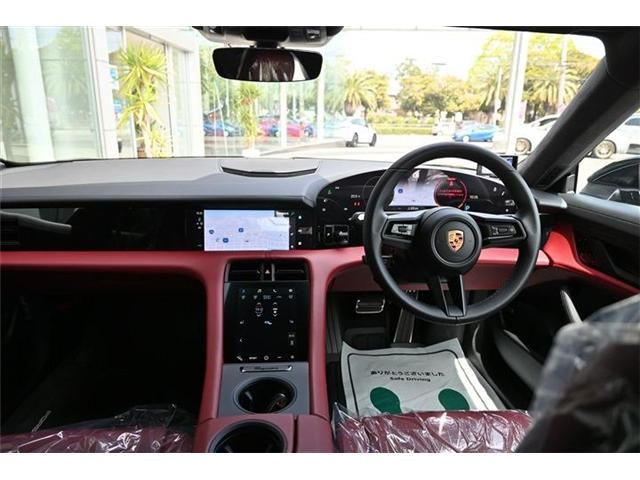 Porsche Taycan 2021-02 2860-10