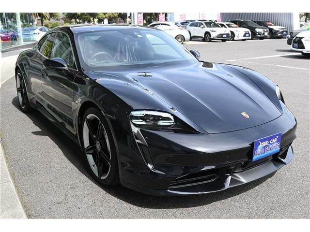 Porsche Taycan 2021-02 2860-6