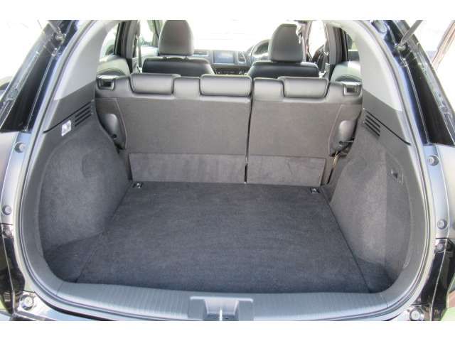 Honda VEZEL 2018-03 20357-18