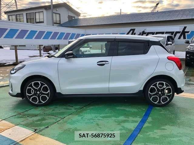 Suzuki SWIFT 2022-02 320806-3