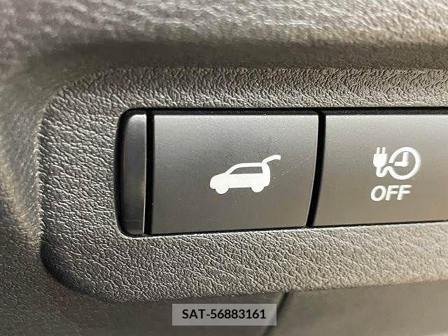 Nissan Ariya 2022-03 260675-9