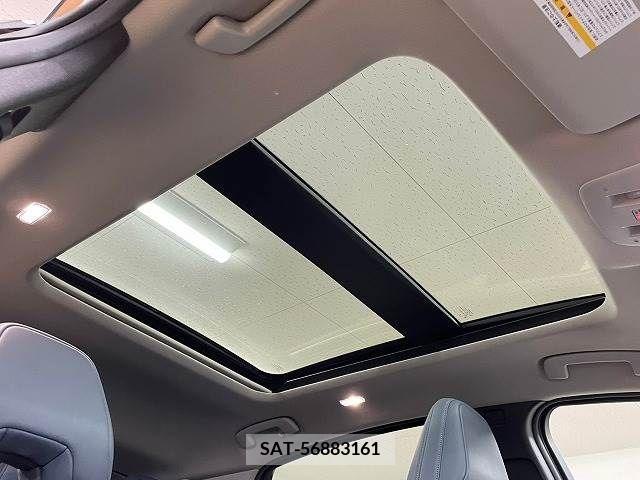 Nissan Ariya 2022-03 260675-6