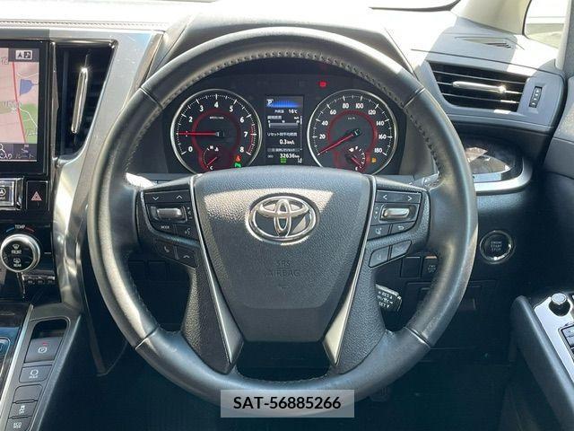 Toyota VELLFIRE 2018-08 214039-3