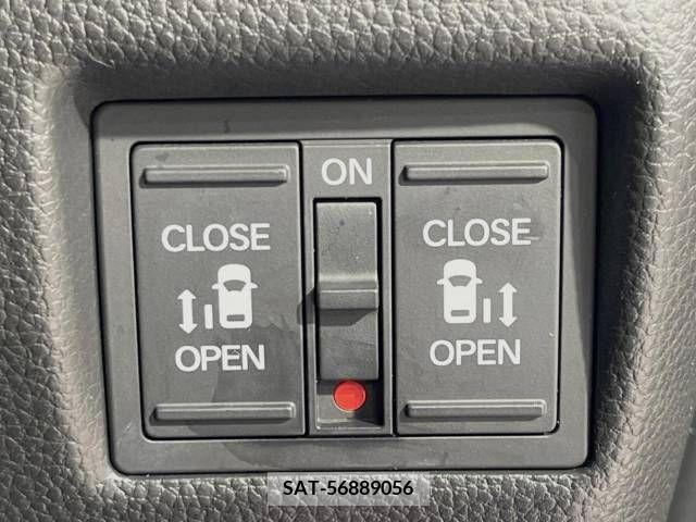 Honda N BOX CUSTOM 2021-01 220867-4
