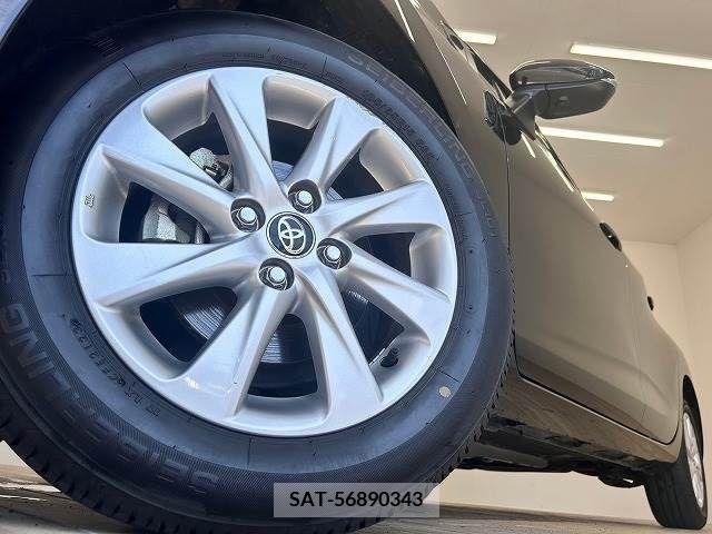 Toyota AQUA 2022-04 292219-18