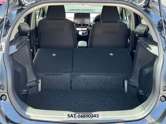 Toyota AQUA 2022-04 292219-10
