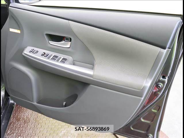 Toyota PRIUS ALPHA 2012-09 373638-18