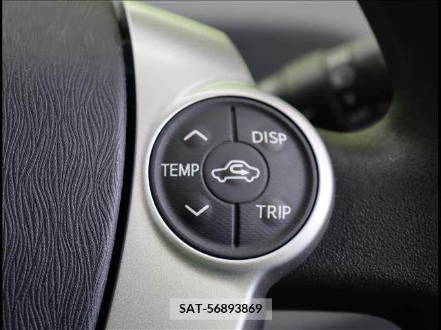 Toyota PRIUS ALPHA 2012-09 373638-7