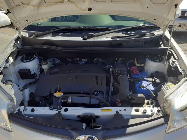 Toyota SIENTA 2015-05 16209-28