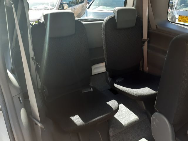 Toyota SIENTA 2015-05 16209-16