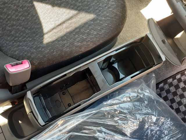 Toyota SIENTA 2015-05 16209-25