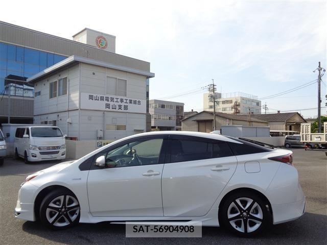 Toyota PRIUS 2018-11 282009-8