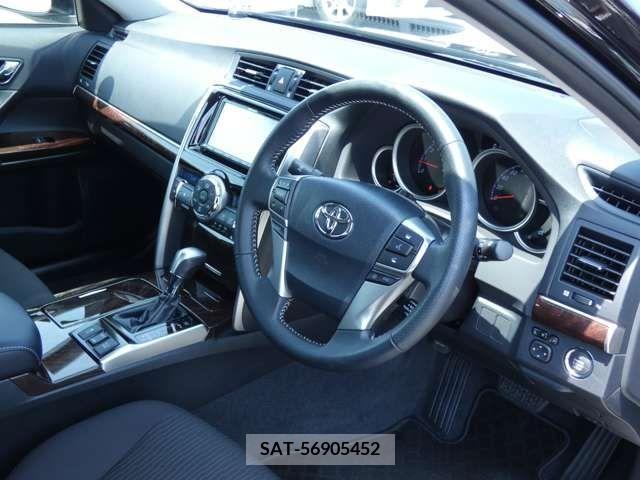 Toyota MARK X 2017-01 201601-11