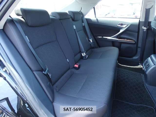 Toyota MARK X 2017-01 201601-22