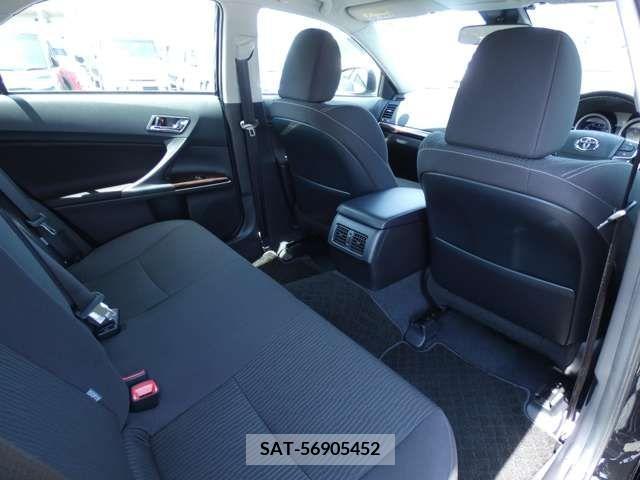 Toyota MARK X 2017-01 201601-23