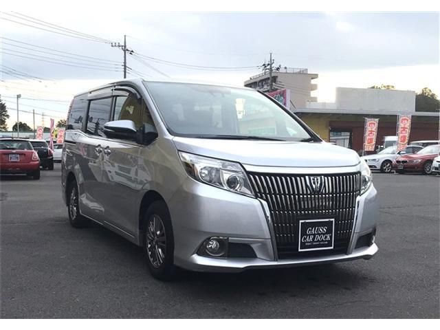 Toyota ESQUIRE 2017-03 189414-1