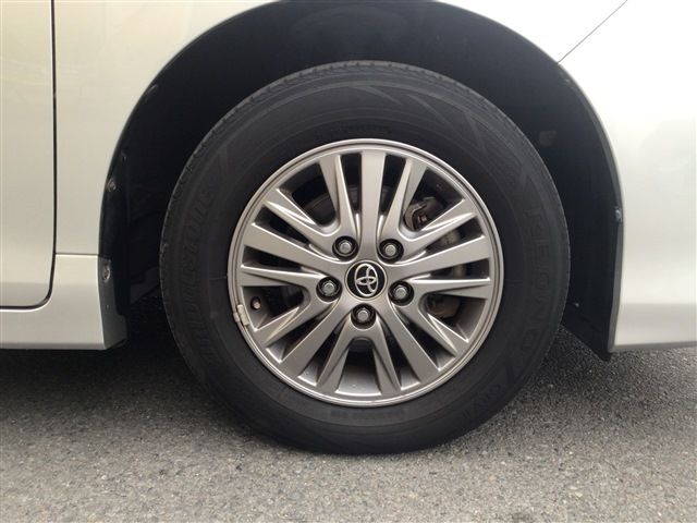 Toyota ESQUIRE 2017-03 189414-4