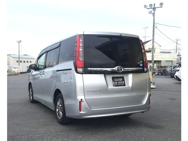 Toyota ESQUIRE 2017-03 189414-27