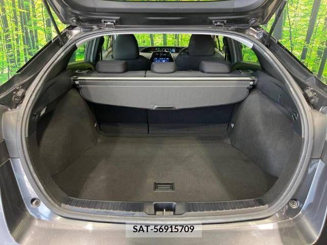 Toyota PRIUS 2019-10 381729-10