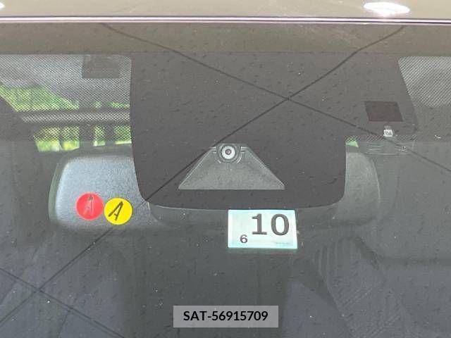 Toyota PRIUS 2019-10 381729-4