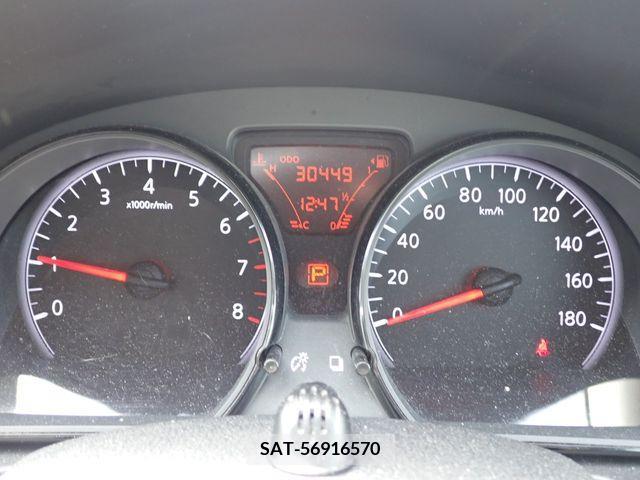 Nissan NOTE 2013-10 242312-10