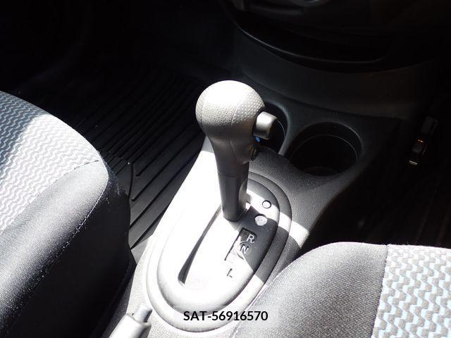Nissan NOTE 2013-10 242312-15