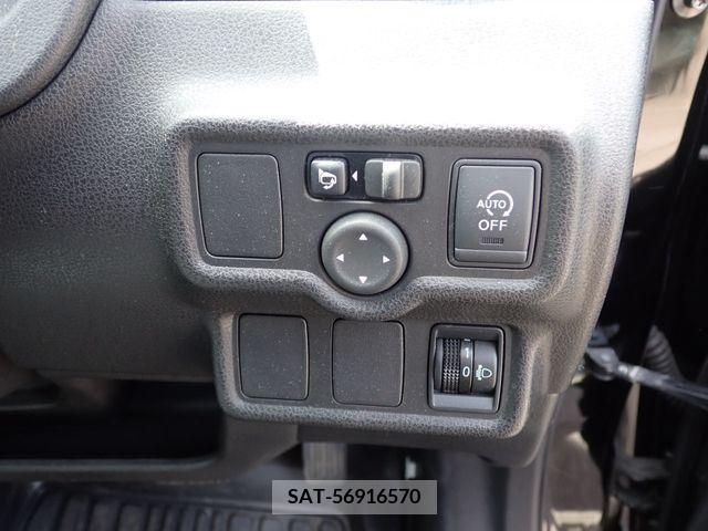 Nissan NOTE 2013-10 242312-16