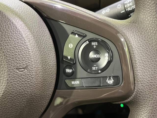 Honda N BOX 2022-01 195709-4