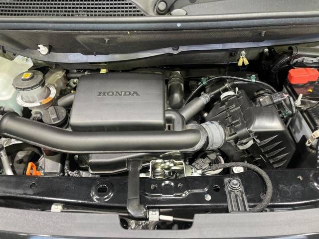Honda N BOX 2022-01 195709-18