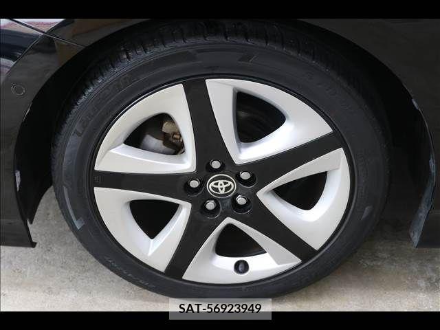 Toyota PRIUS 2016-04 353022-8