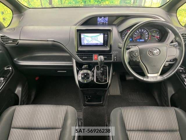 Toyota VOXY 2019-11 332337-1