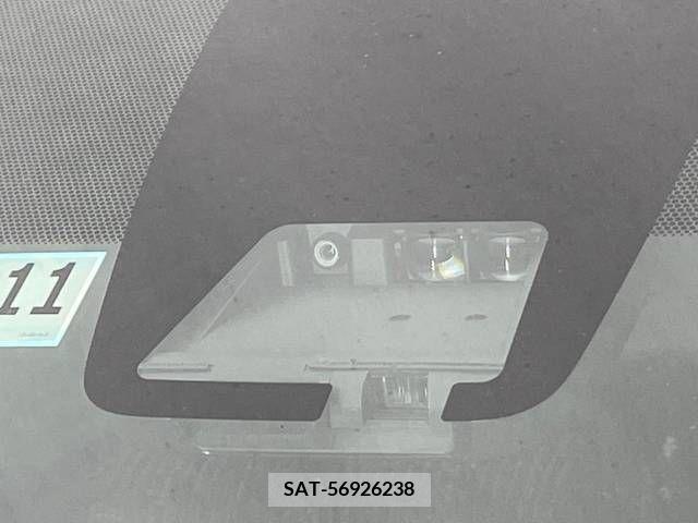 Toyota VOXY 2019-11 332337-5